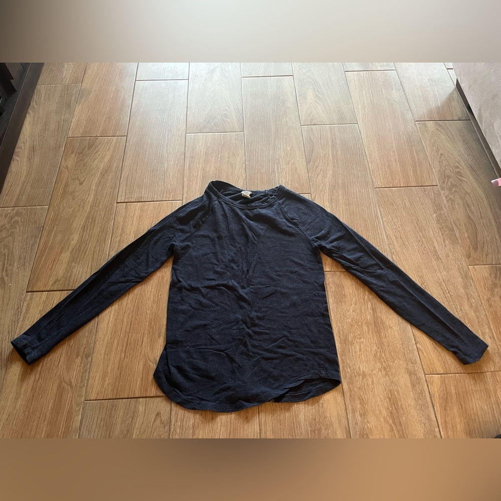 🩷 10 FOR $15 SALE 🩷 Forever 21 blue long sleeve tee tshirt top
